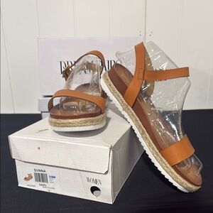 Draper James Women's Tan Sandals
